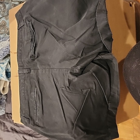 Shorts - Picture 2 of 2